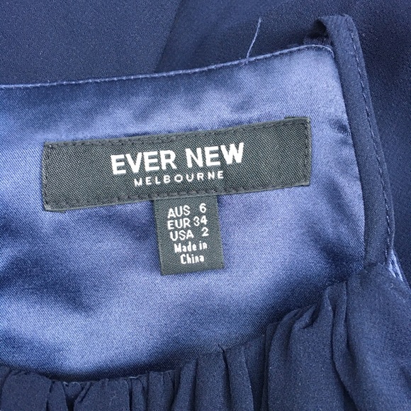 New EVER NEW MELBOURNE Pleated Halter Midi Dress - Picture 3 of 8